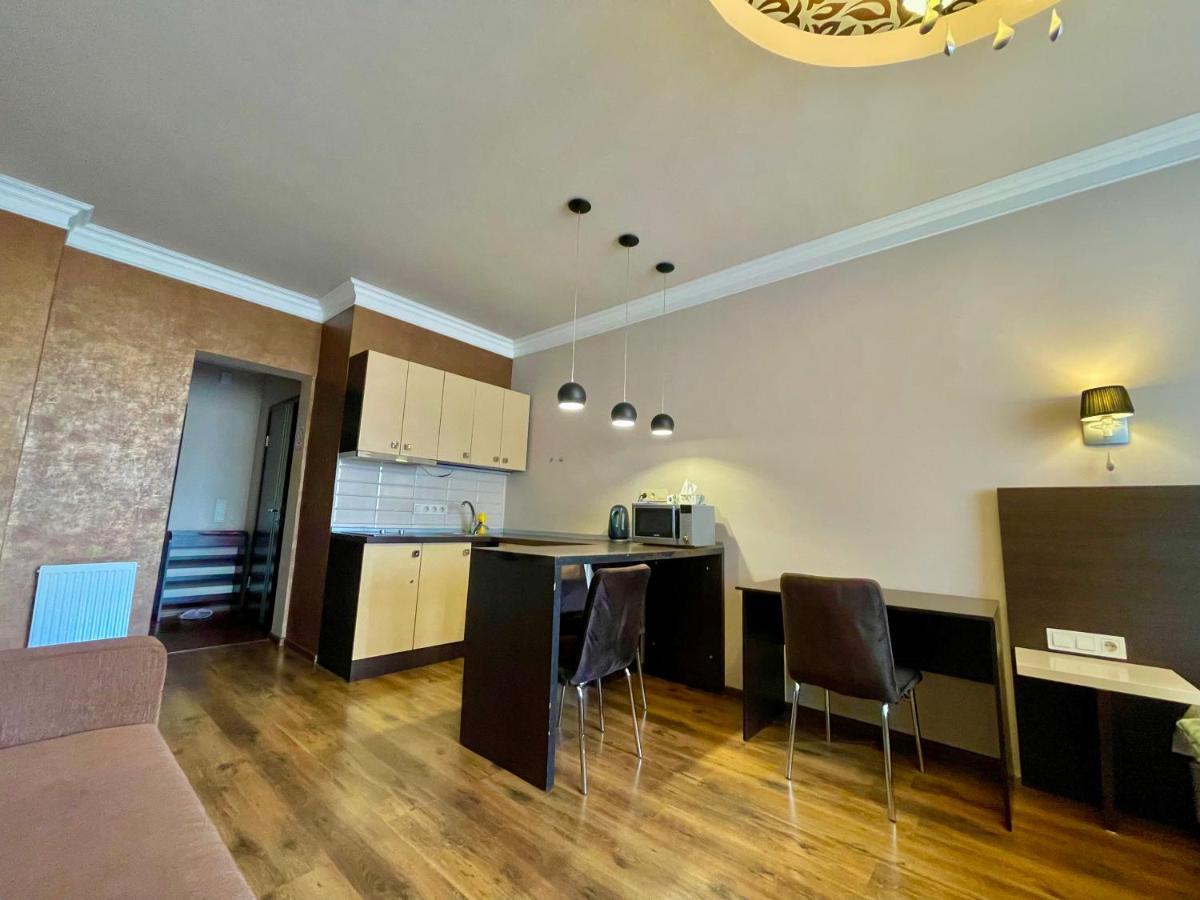 Apartment Elegant Kijów Zewnętrze zdjęcie